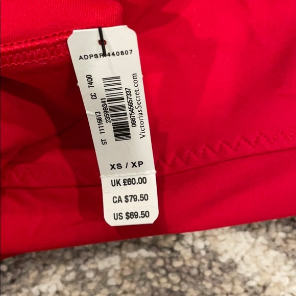 Victoria’s Secret sport red leggings brand new - Picture 5 of 5